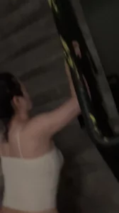 楼梯搞搞震
